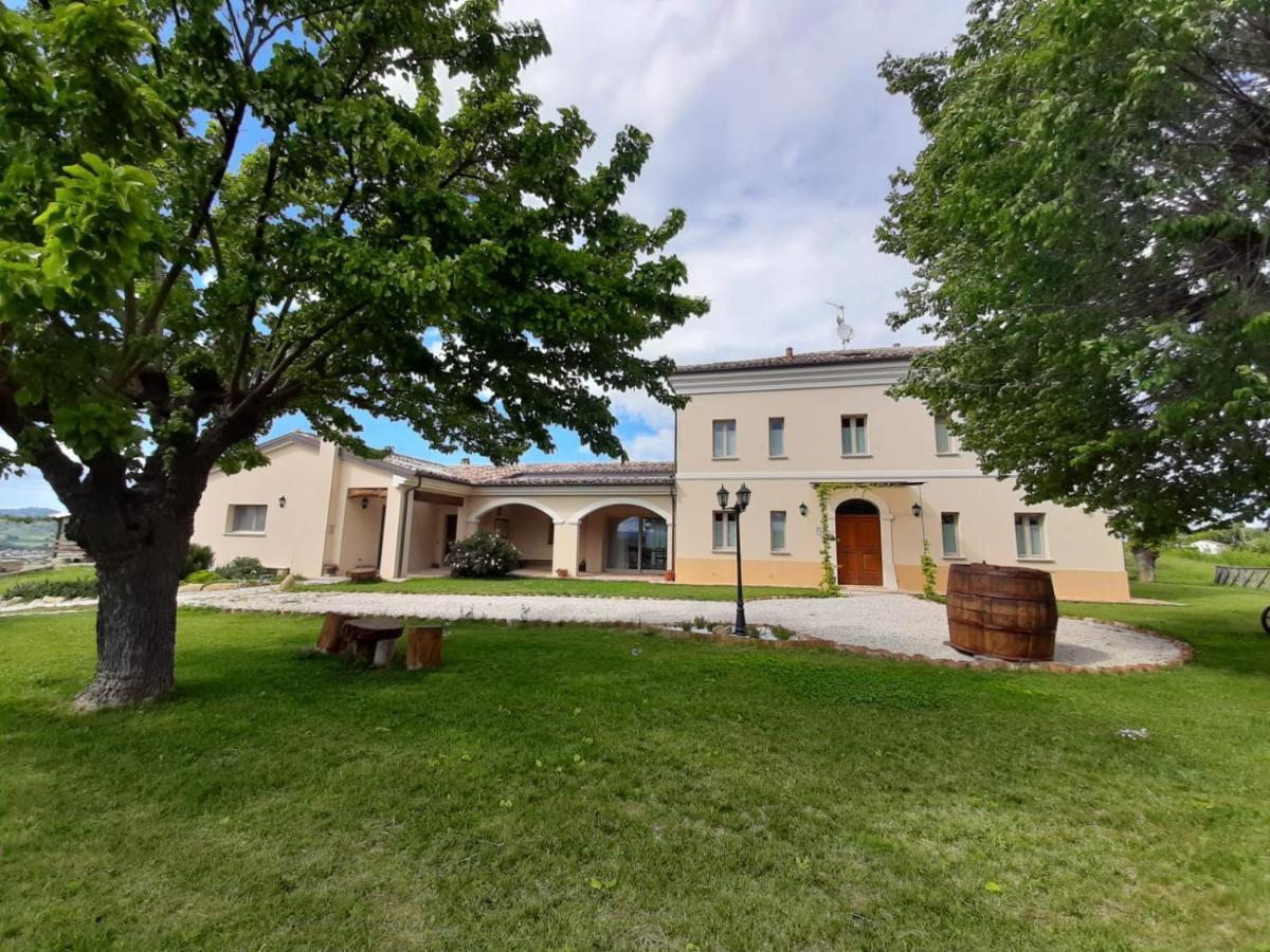 Villa Marietta Country House - Marche Montemaggiore al Metauro Ngoại thất bức ảnh