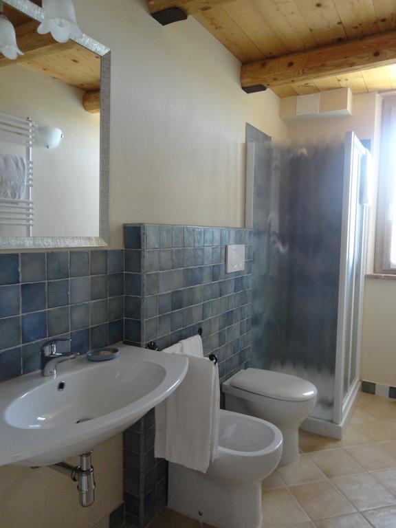 Villa Marietta Country House - Marche Montemaggiore al Metauro Ngoại thất bức ảnh
