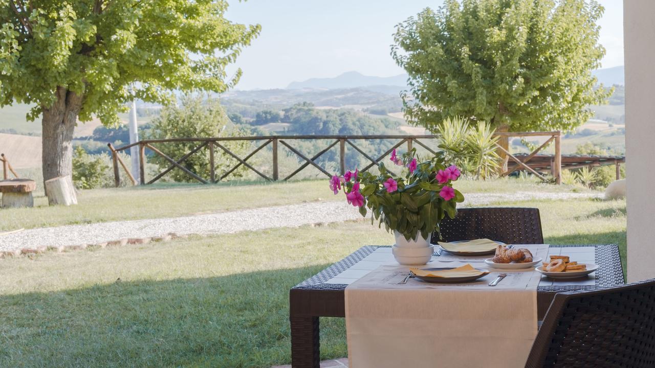 Villa Marietta Country House - Marche Montemaggiore al Metauro Ngoại thất bức ảnh